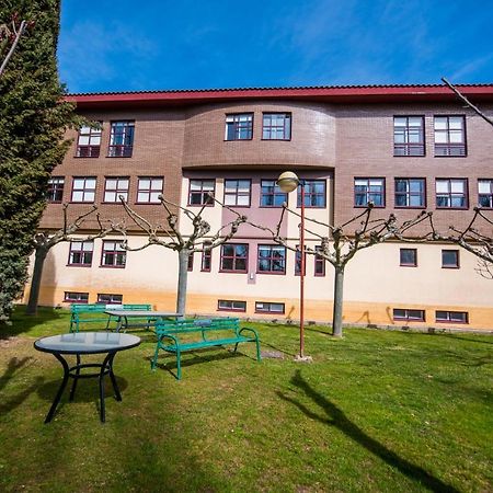 Residencia Hospital Del Rey Hostel Burgo Екстериор снимка
