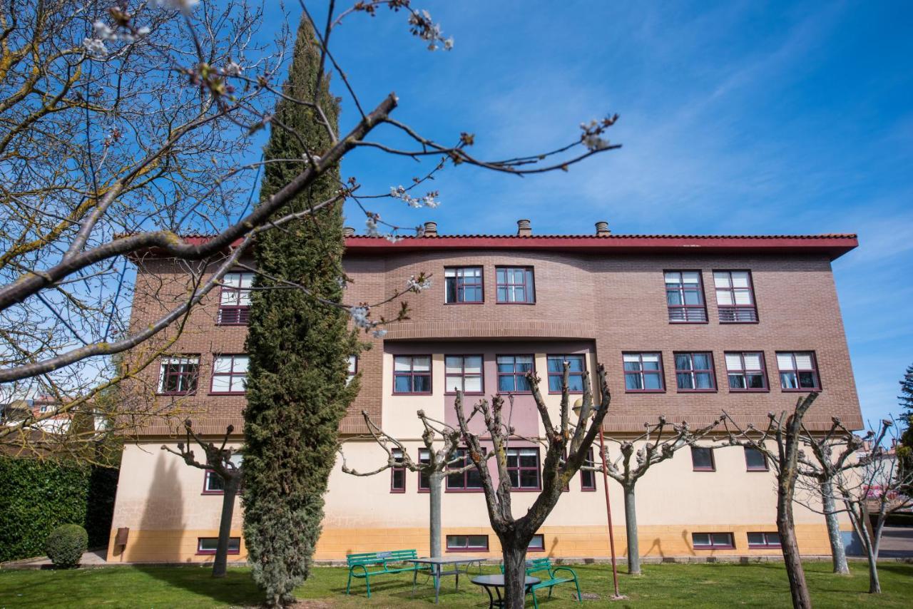 Residencia Hospital Del Rey Hostel Burgo Екстериор снимка