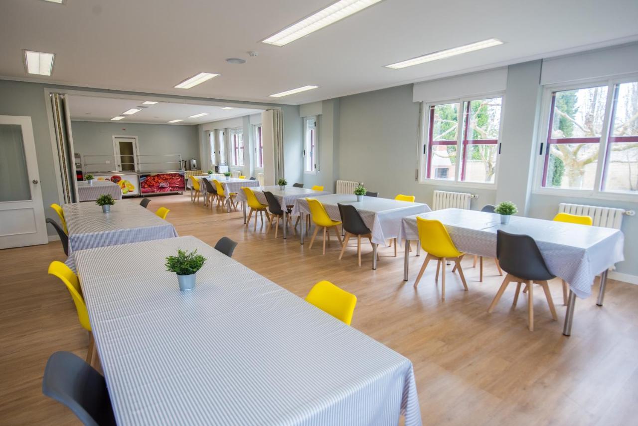 Residencia Hospital Del Rey Hostel Burgo Екстериор снимка