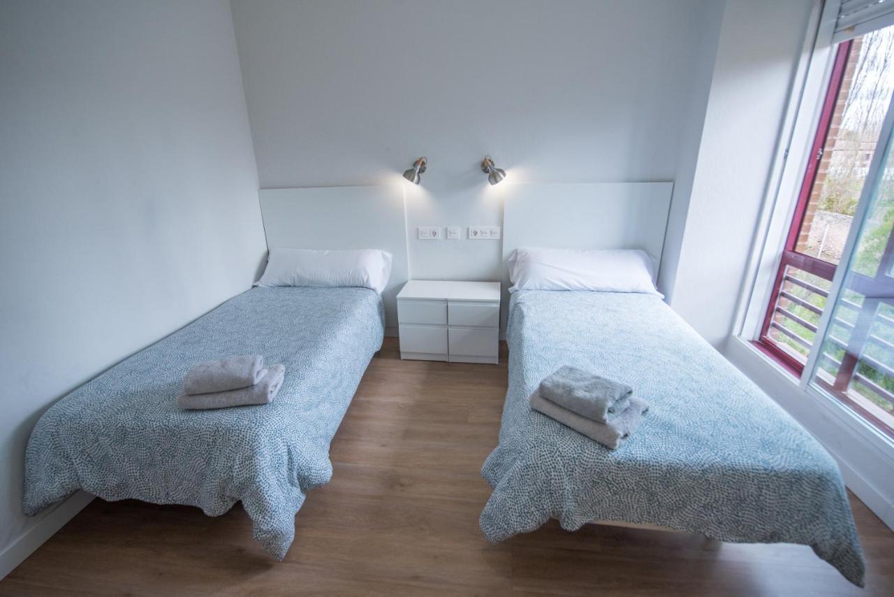 Residencia Hospital Del Rey Hostel Burgo Екстериор снимка