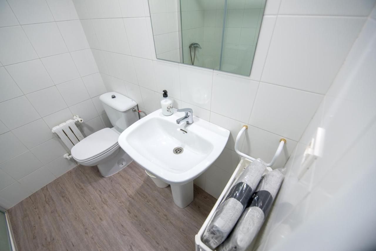 Residencia Hospital Del Rey Hostel Burgo Екстериор снимка