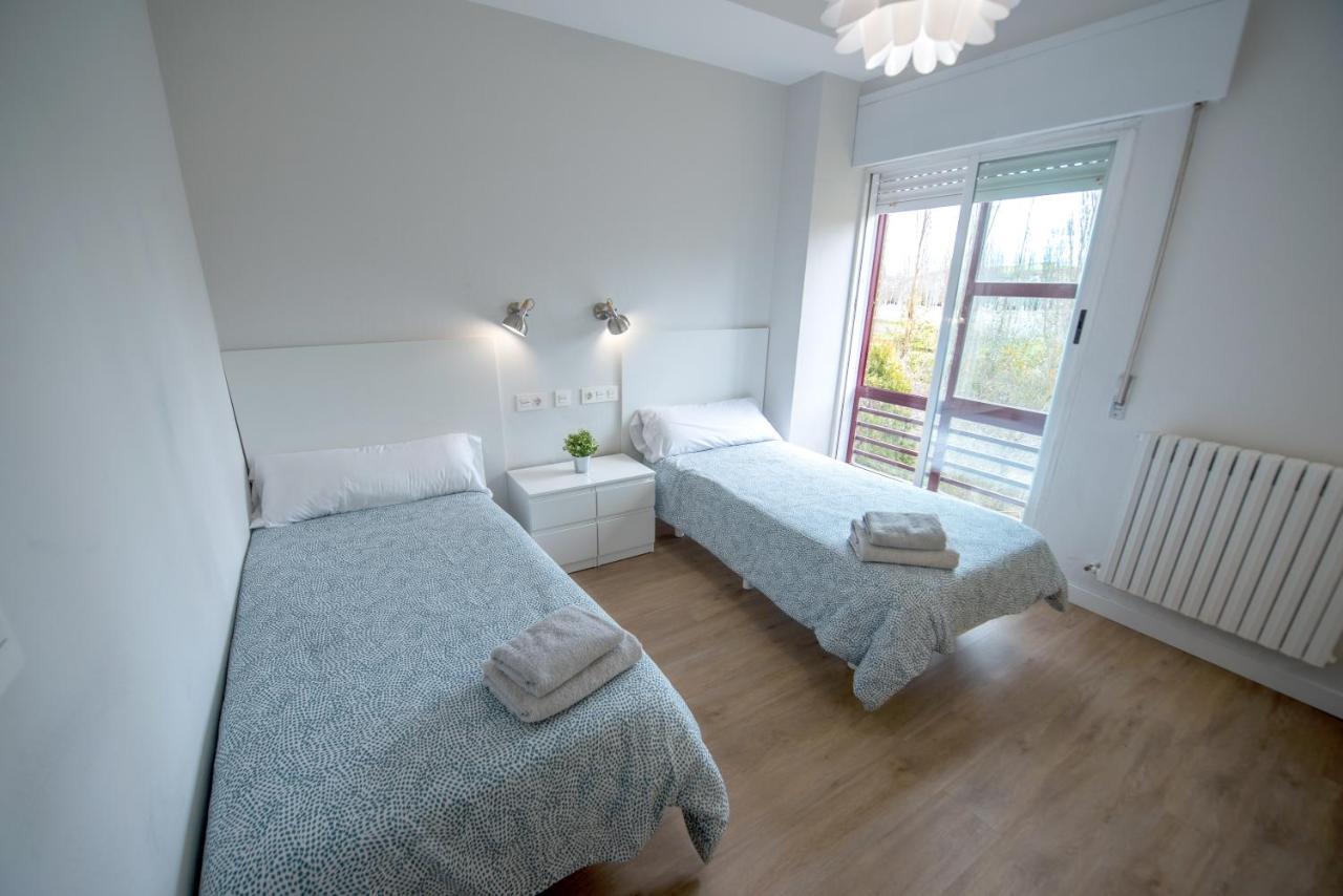 Residencia Hospital Del Rey Hostel Burgo Екстериор снимка